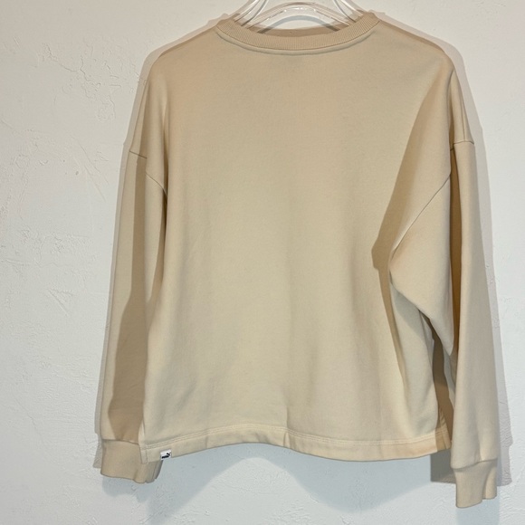 Puma Boxy Relaxed Fit Cream Euro Sweatshirt size Medium - Picture 4 of 7